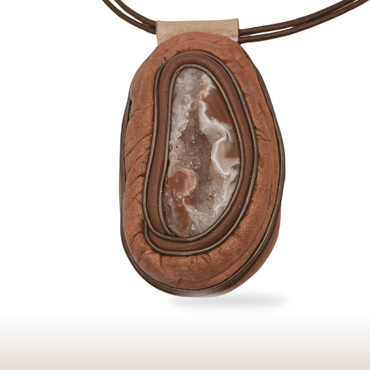 Druzy Agate Leather Necklace - DivineGemCat