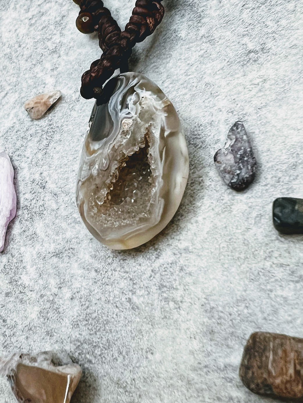 Druzy Agate Leather jewelry - DivineGemCat